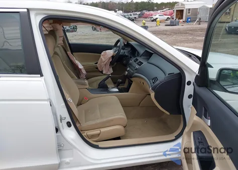 2011 Honda Accord 2.4 Lx из США, поврежденный, VIN 1HGCP2F31BA014896